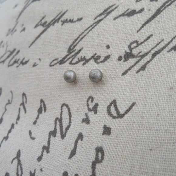 Vintage Sterling Silver Textured Stud Earrings, EUC - Picture 6 of 6